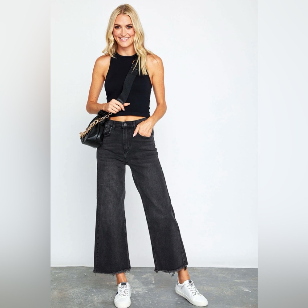 Risen crop black washed jeans from Social Threads